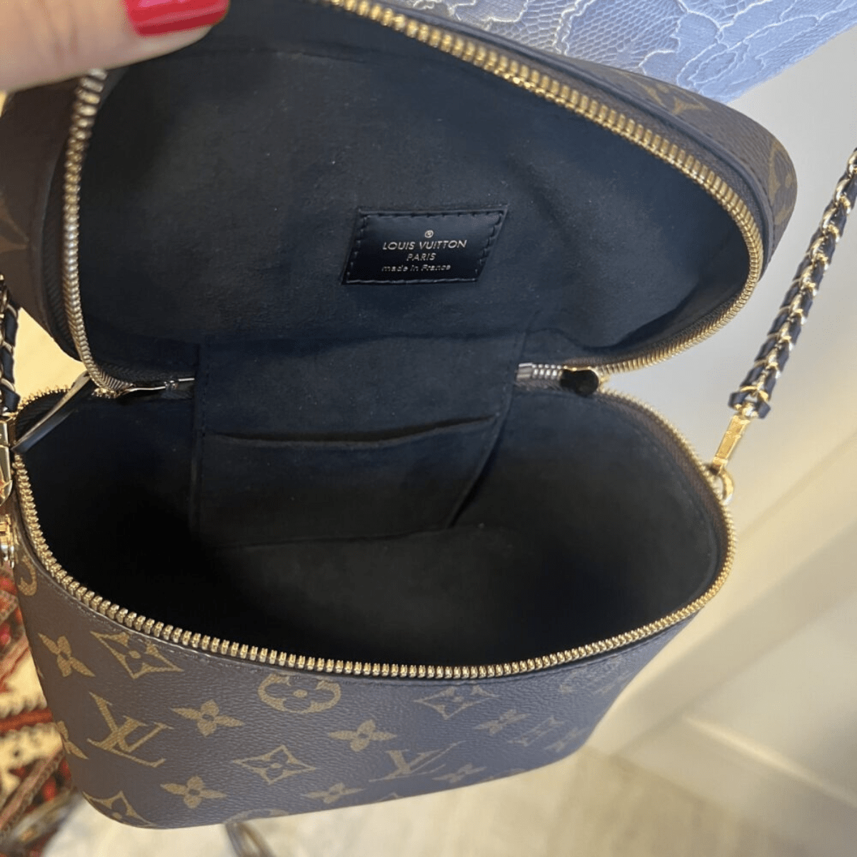 Louis Vuitton Vanity PM & Frame Sandals Set