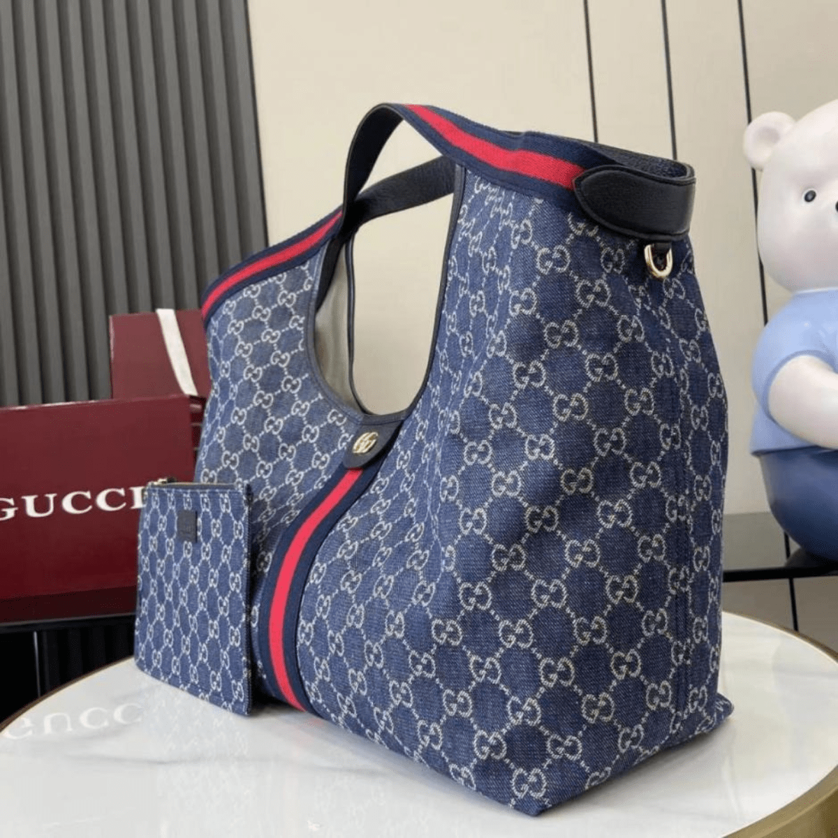 Large Gucci Giglio Shopper