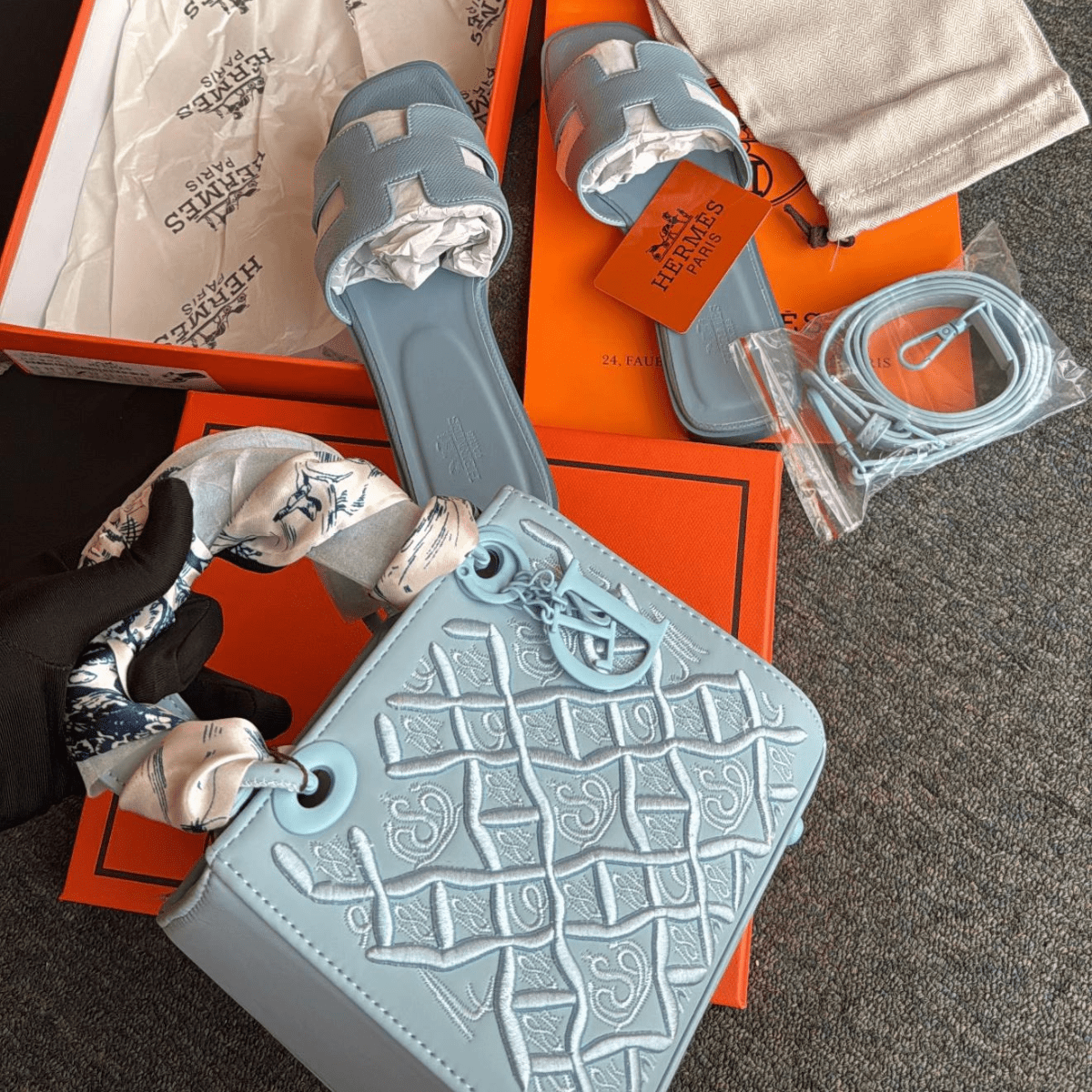 Hermès Oran Light Blue & Dior Lady D-Lite Blue Set