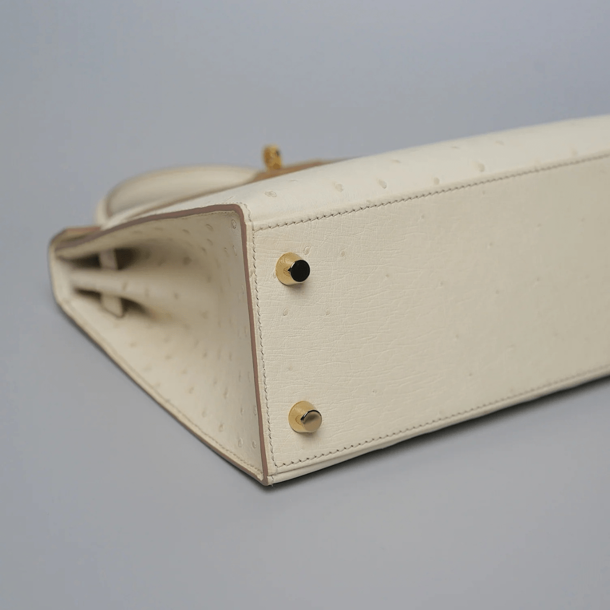 Hermes Kelly 25 in Beton Ostrich Ghw