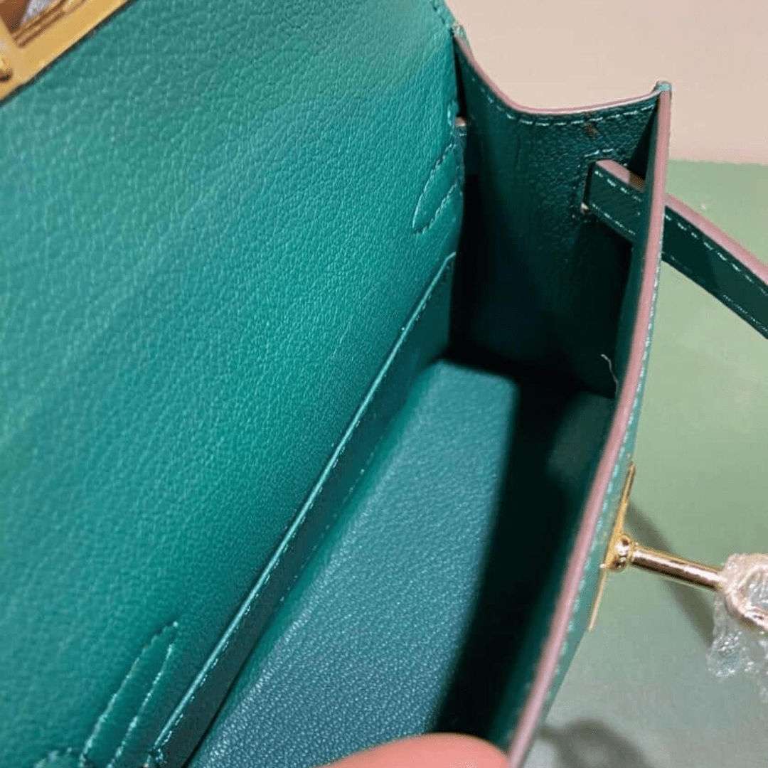 Hermès Kelly 20 Bag with Gold Hardware in Green