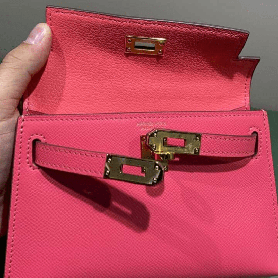 Hermès Kelly 20 Bag with Gold Hardware in Pink