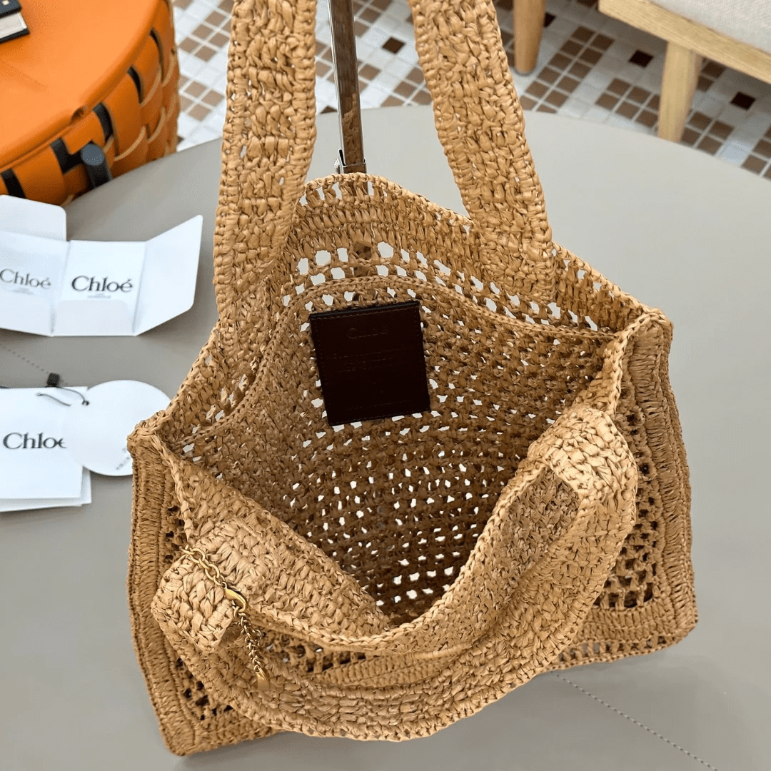 Chloé Summer Banana Bag in Raffia