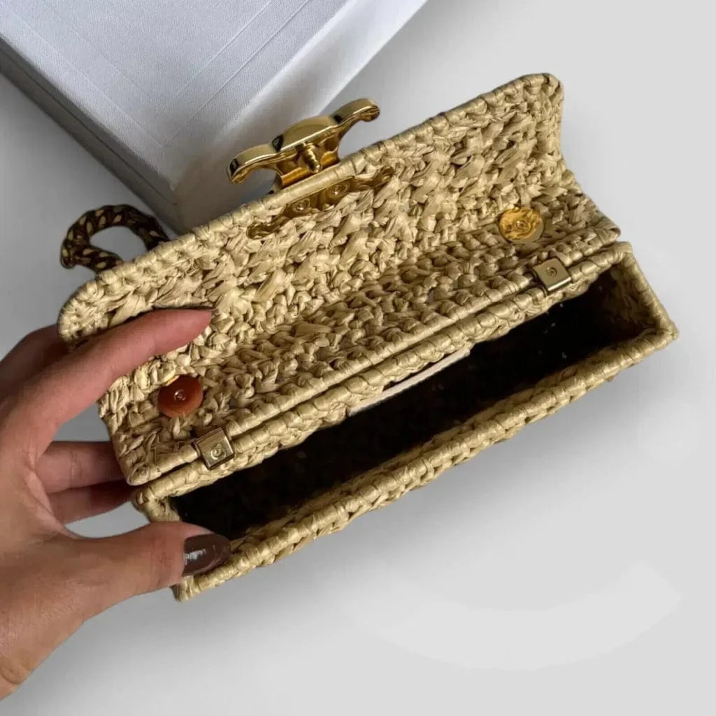 Claude Shoulder Bag with Chain in Raffia with Woven Effect